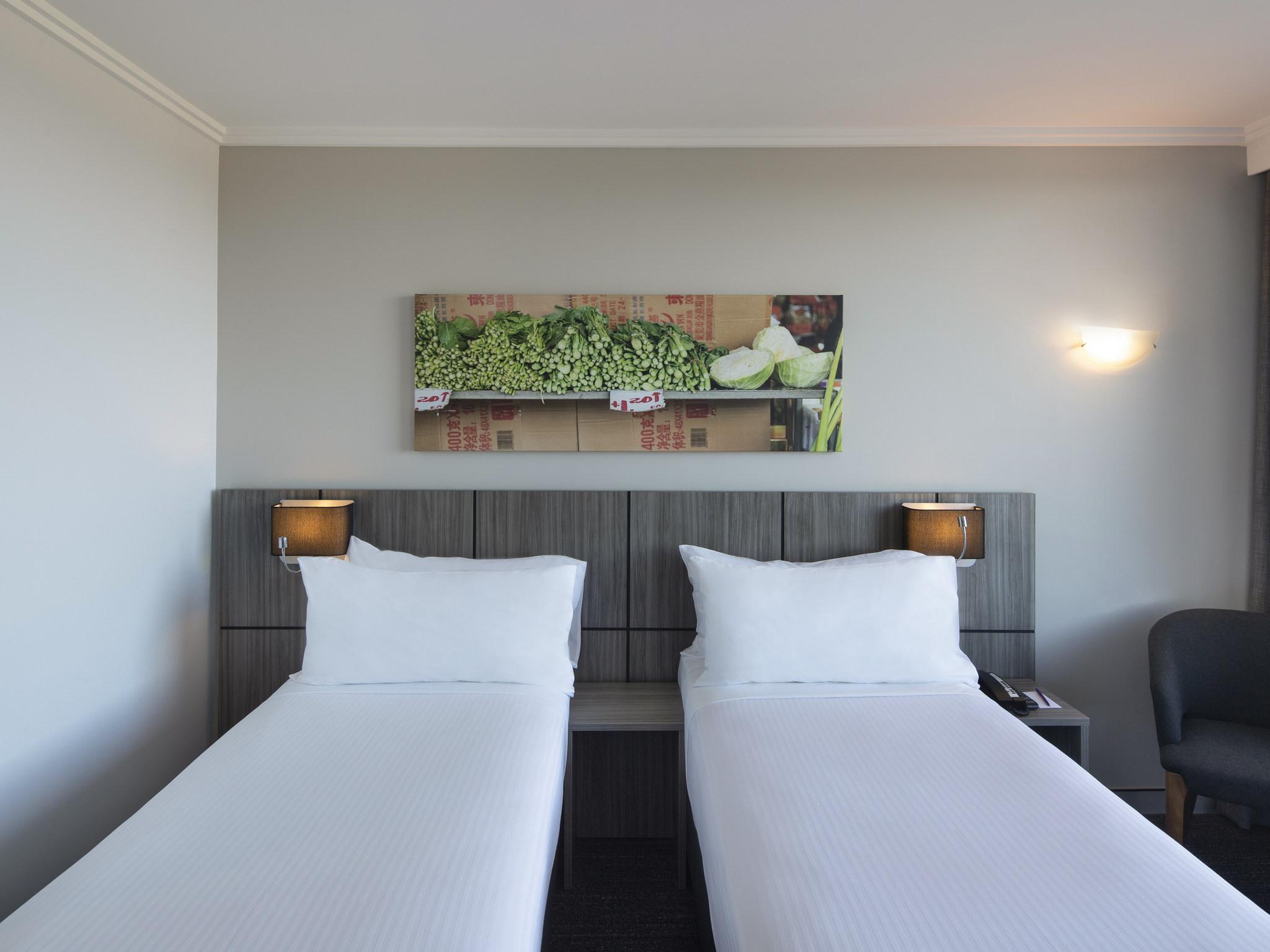Mercure Sydney Bankstown Экстерьер фото