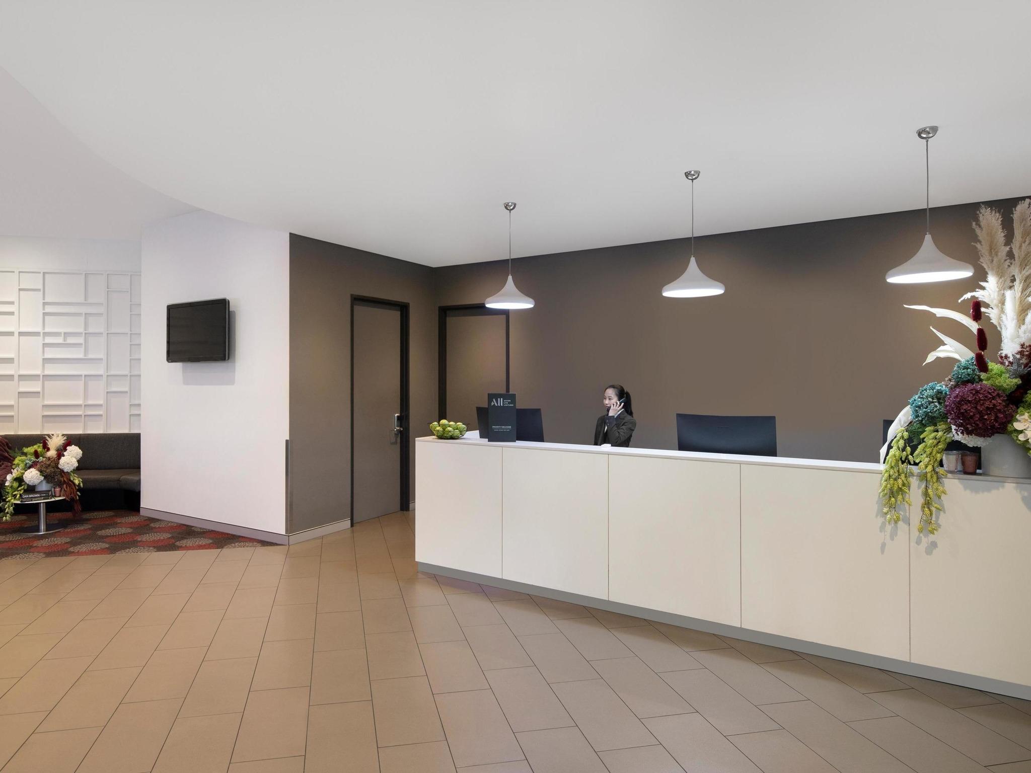 Mercure Sydney Bankstown Экстерьер фото